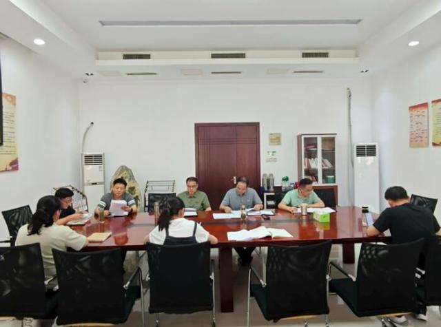 地礦置業(yè)公司黨支部舉辦 “清風(fēng)課堂?百名書記話清廉”專題黨課報告會